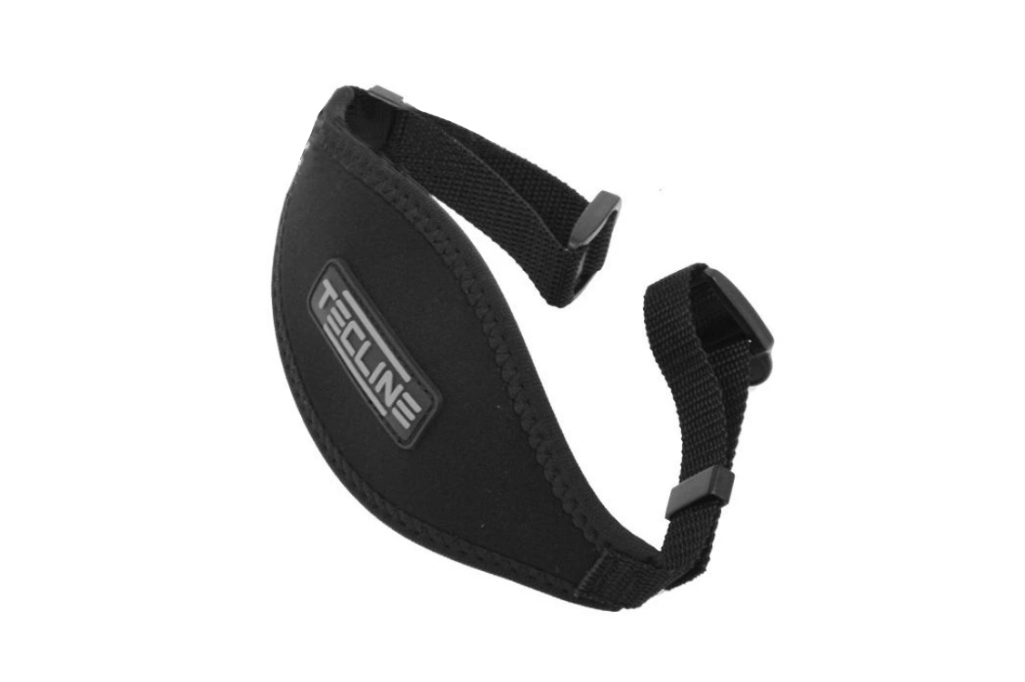 Pásek na masku s přezkami Pásek na masku s přezkami