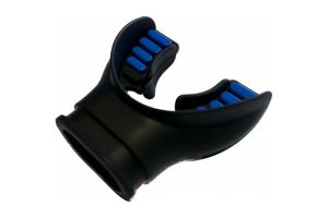 Náustek Atomic Aquatics